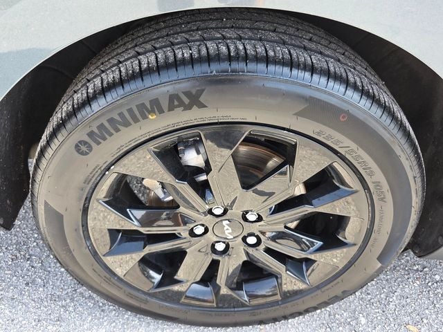 2024 Kia Carnival SX