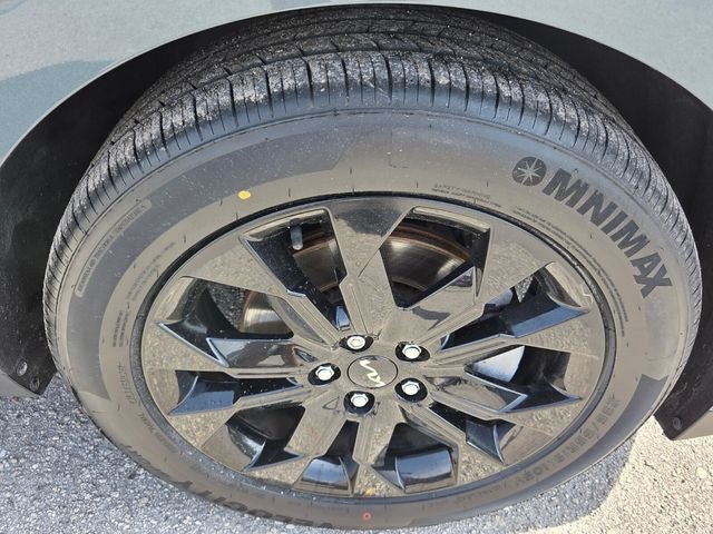 2024 Kia Carnival SX