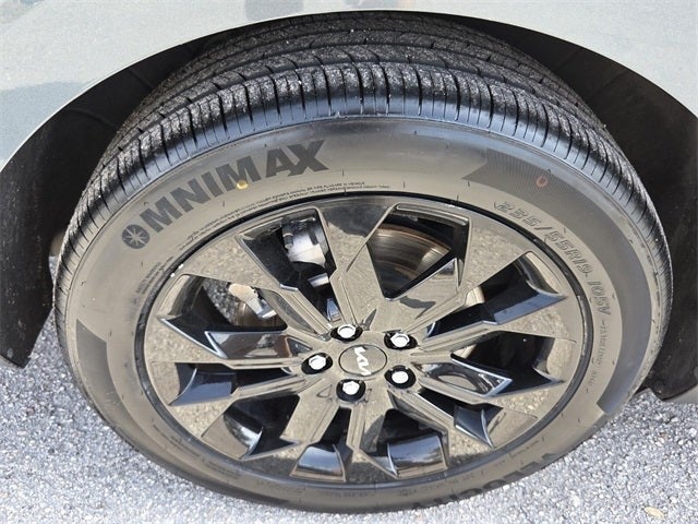 2024 Kia Carnival SX