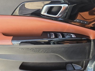 2024 Kia Carnival SX