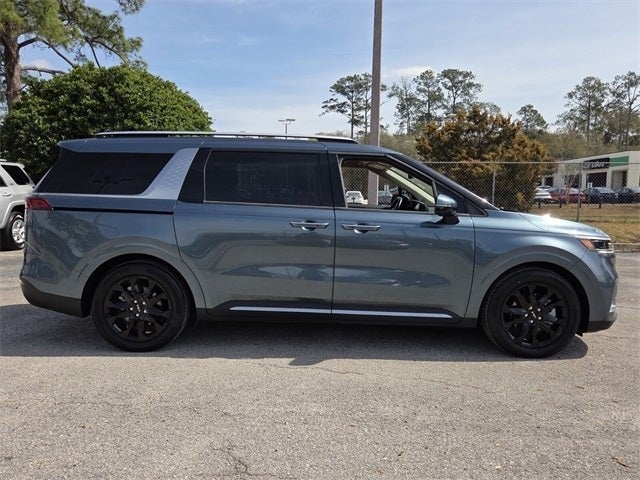 2024 Kia Carnival SX