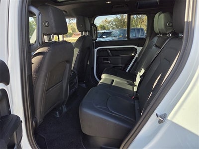 2025 Land Rover Defender 110 S