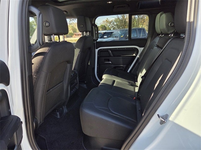 2025 Land Rover Defender 110 S