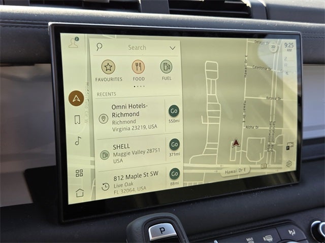 2025 Land Rover Defender 110 S