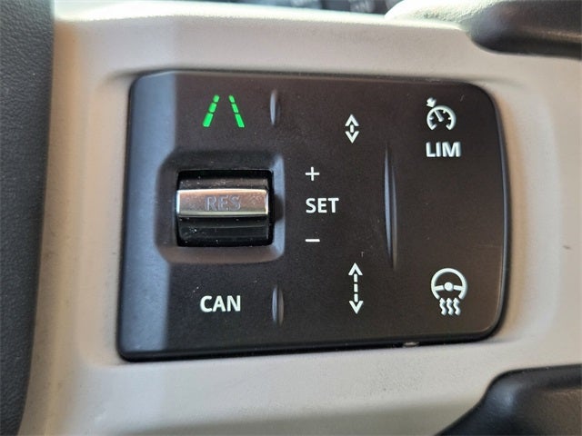 2025 Land Rover Defender 110 S