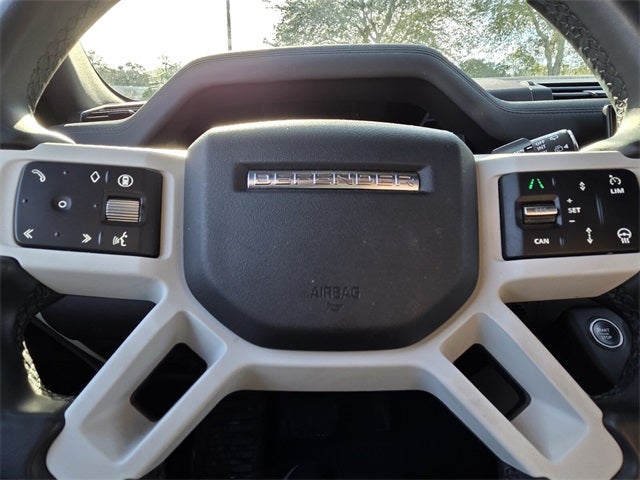 2025 Land Rover Defender 110 S