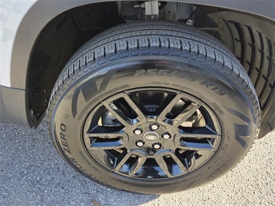 2025 Land Rover Defender 110 S