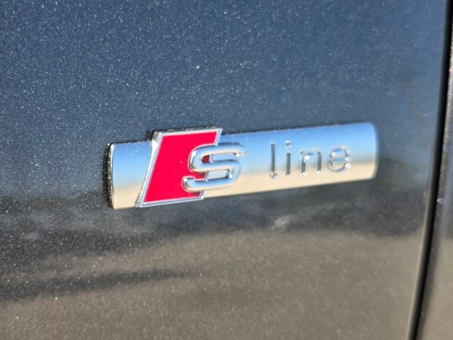 2025 Audi Q8 55 Premium Plus quattro