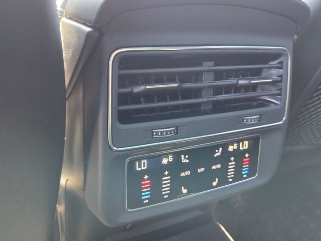 2025 Audi Q8 55 Premium Plus quattro