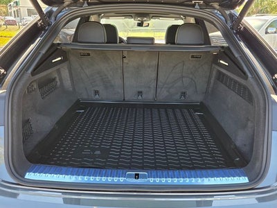 2025 Audi Q8 55 Premium Plus quattro