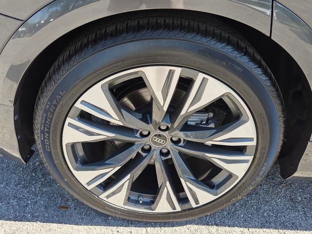 2025 Audi Q8 55 Premium Plus quattro