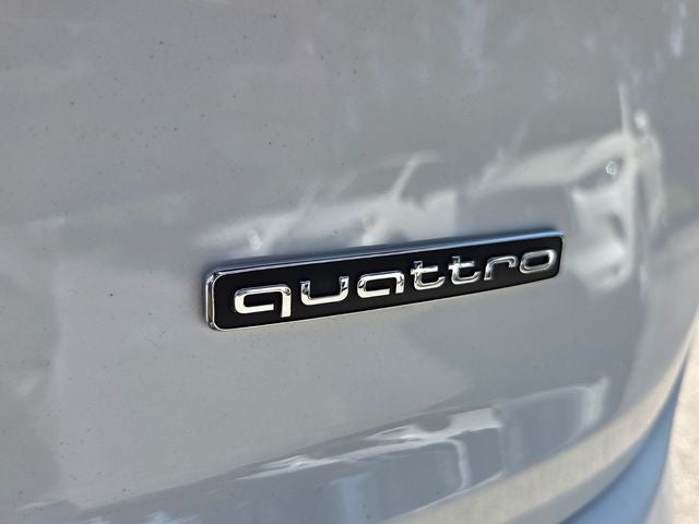 2023 Audi Q7 45 Premium Plus quattro