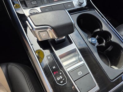 2023 Audi Q7 45 Premium Plus quattro
