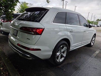 2023 Audi Q7 45 Premium Plus quattro