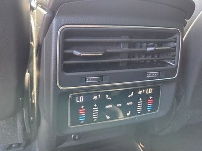 2023 Audi Q7 45 Premium Plus quattro