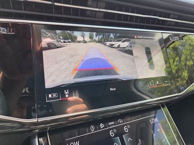 2023 Audi Q7 45 Premium Plus quattro