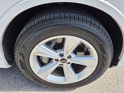 2023 Audi Q7 45 Premium Plus quattro