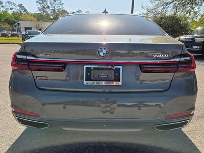 2022 BMW 7 Series 740i xDrive