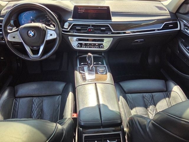 2022 BMW 7 Series 740i xDrive
