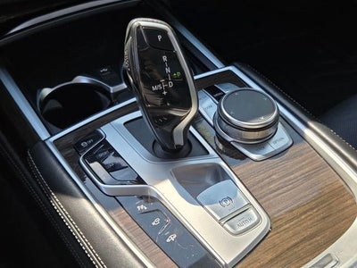 2022 BMW 7 Series 740i xDrive