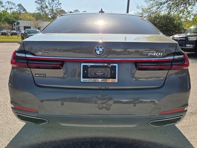 2022 BMW 7 Series 740i xDrive