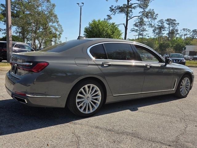 2022 BMW 7 Series 740i xDrive