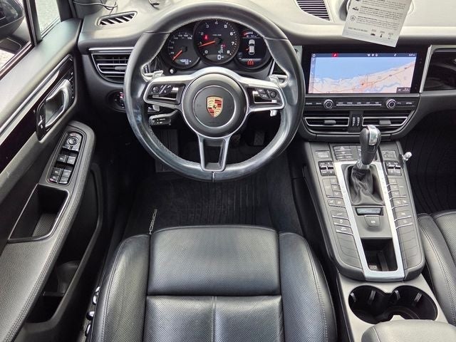 2021 Porsche Macan Base