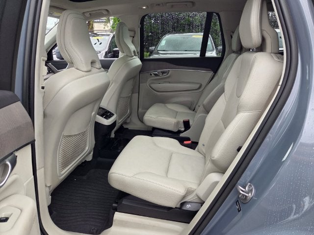 2023 Volvo XC90 B6 Plus 6-Seater