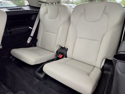 2023 Volvo XC90 B6 Plus 6-Seater