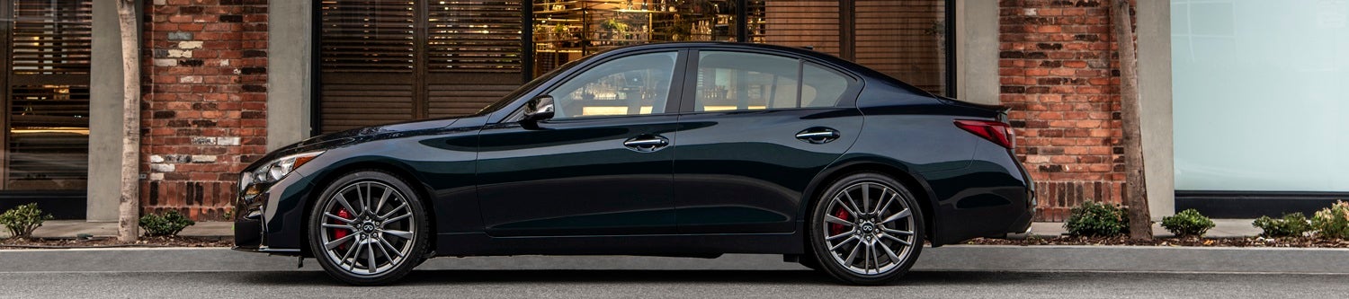 INFINITI Dealer near Lakeside FL 